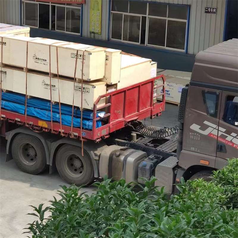 吉林长春南关至新疆阿勒泰福海县物流专线，一站式服务，让您的货物畅行无忧